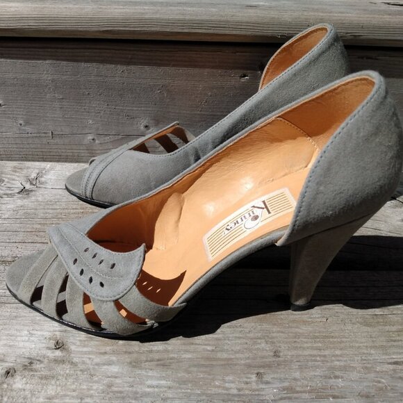 Vintage 80s Gray Shoes Faux Suede Heels Size 7.5 Kinney Pumps - Picture 7 of 12